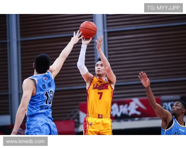 杭州篮球队状态分析与未来展望聚焦球队表现与战术调整